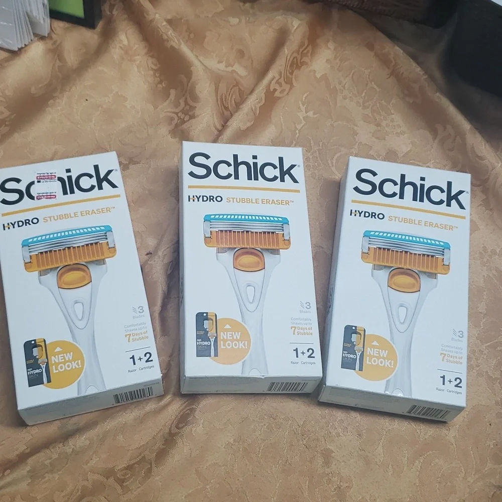 3 brand new Schick Hydro Stubble eraser razors